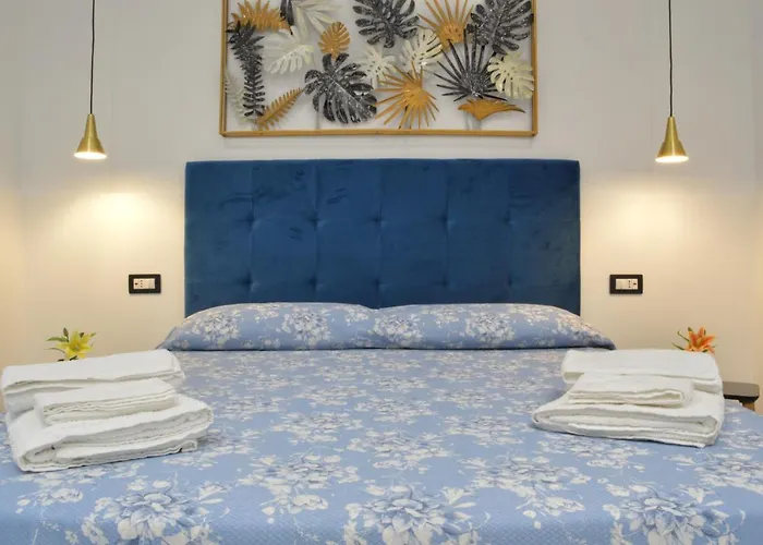 Addu Donn'anna Ai Spagnoli. Apartment